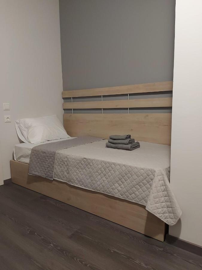 Square Apartment Tríkala